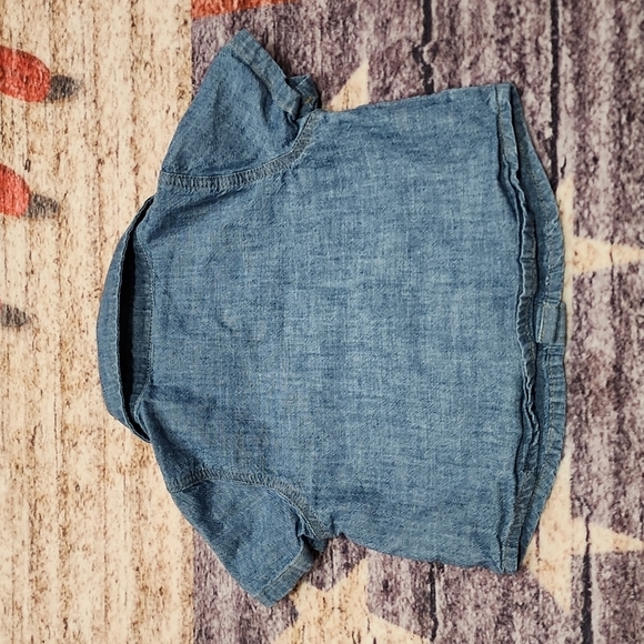 Short sleeve button down - Picture 4 of 4